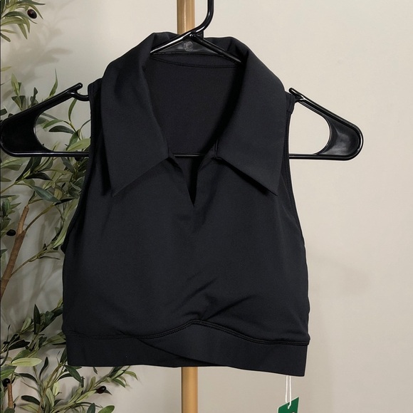 HALARA Tops - HALARA Black Collared Padded Crop Top (A1)